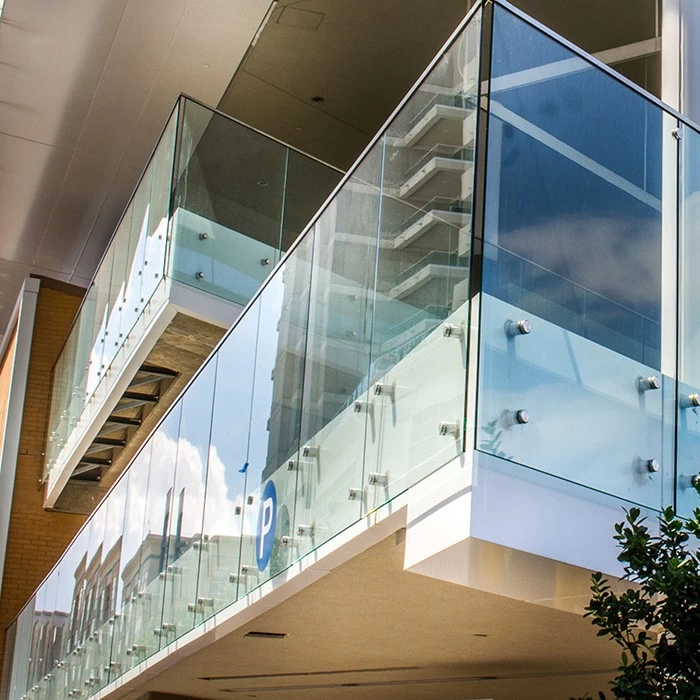 outdoor glass standoff balcony railing system, tempered glass terrace balcony balustrade, laminated glass and stainless steel fittings balcony handrail
