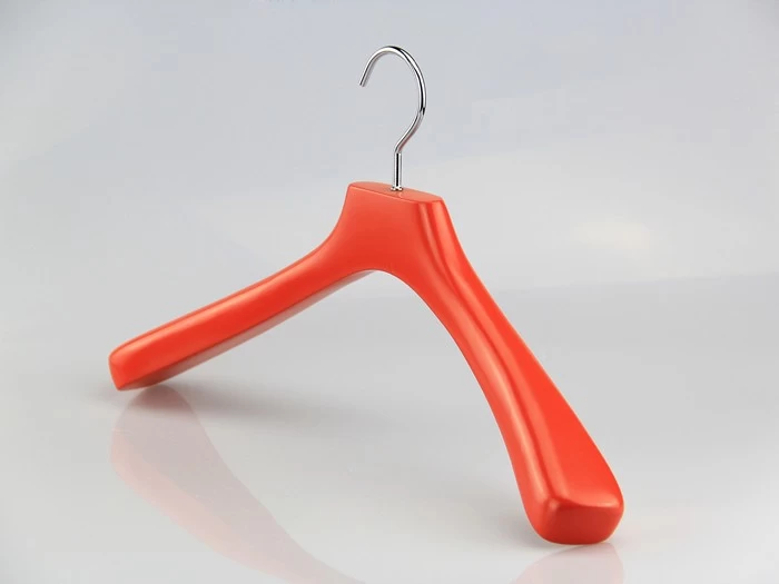 HKliving USA AHA5514 Set of 4 Orange Ginger Metal Clothing Hangers