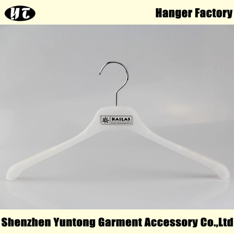 China MTP-001 gute Qualität Kunststoff Kleiderbügel Hemd Kleiderbügel Hersteller