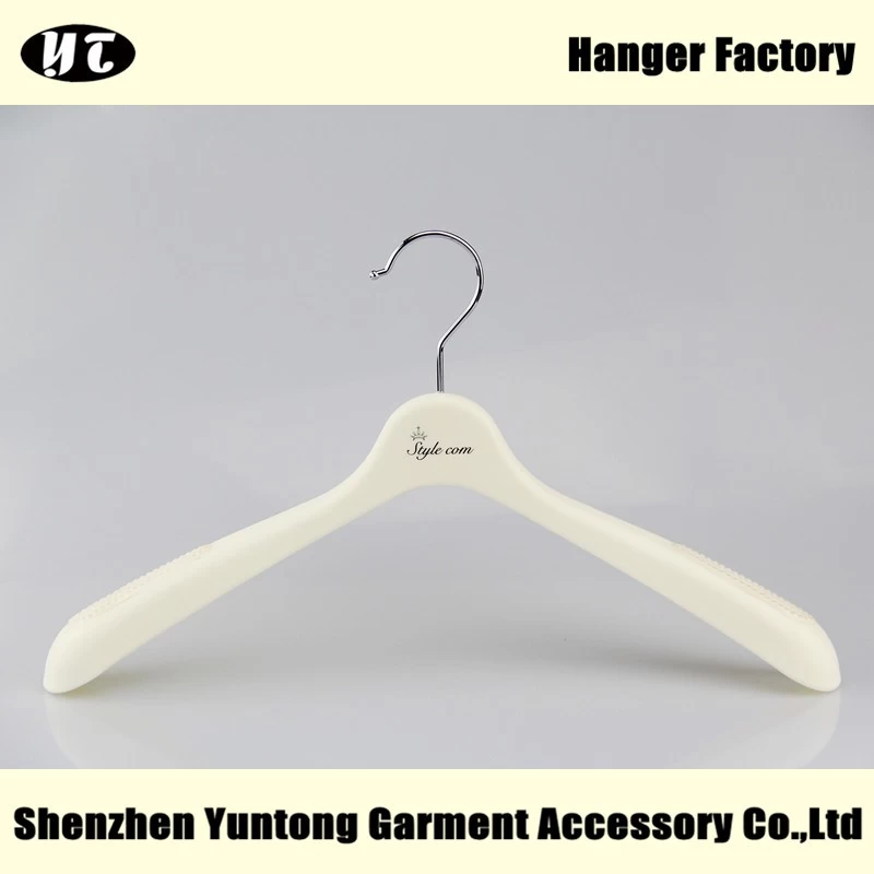 Cina MTP-009 buona qualità plastica delle donne abbigliamento hanger produttore