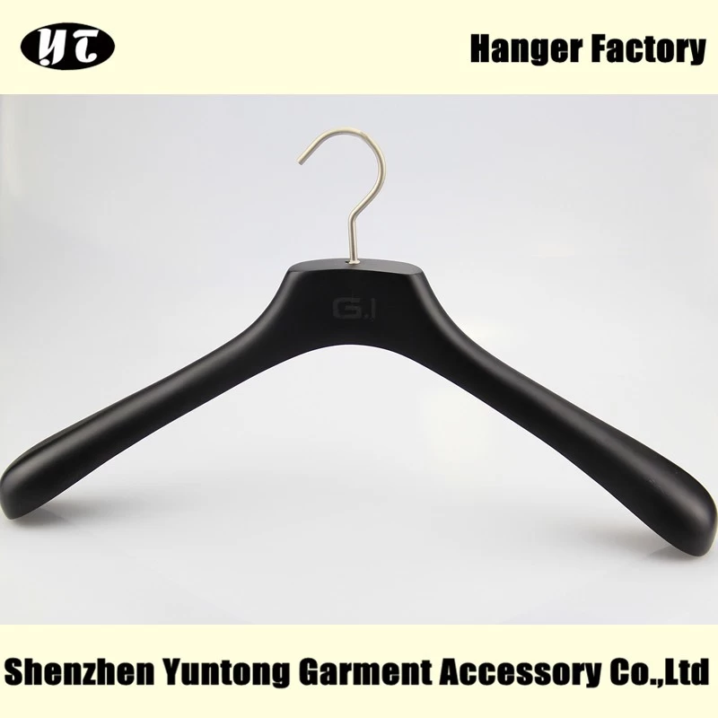 China MTW-004 Custom black wood coat hanger jacket hanger manufacturer