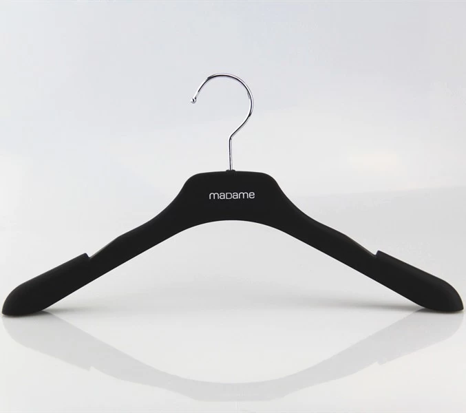 China Heren en vrouw China hanger leverancier rubber gecoate plastic t-shirt hanger fabrikant