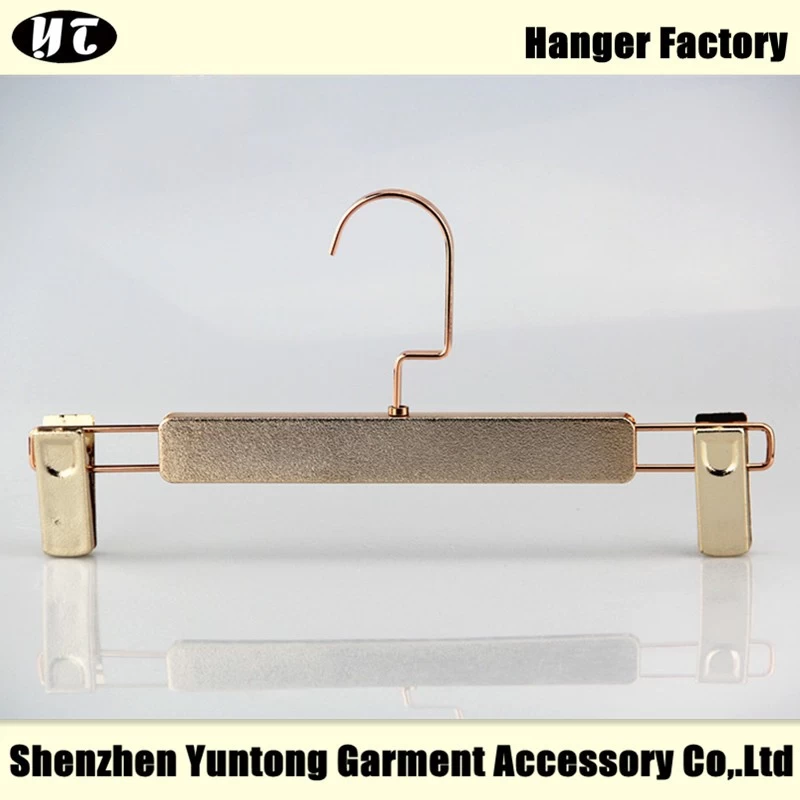 China PBE-002 shiny rose golden electronic plated pant hanger manufacturer