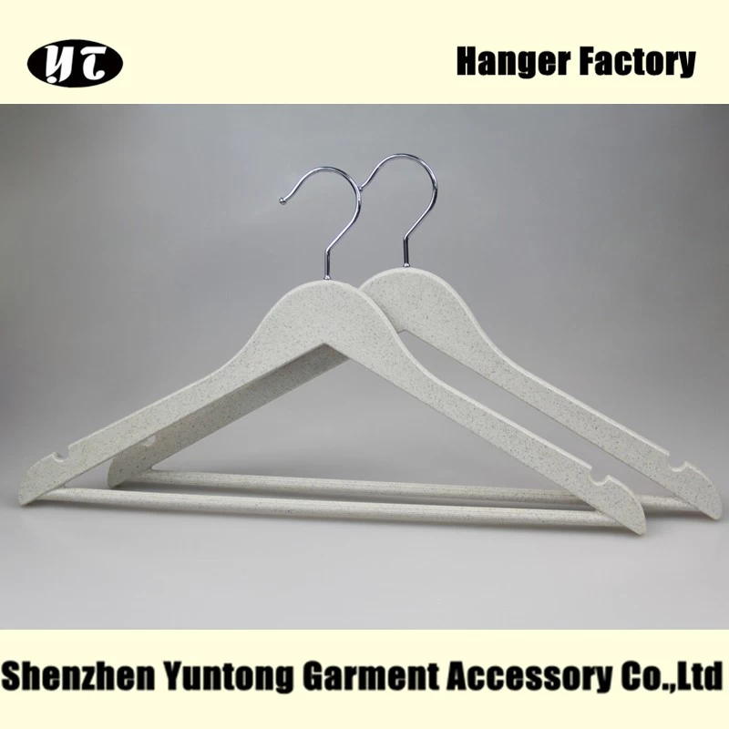 Chine SPS-001 prix bas haute qualité costumes en plastique solide Portemanteau pour hommes fabricant