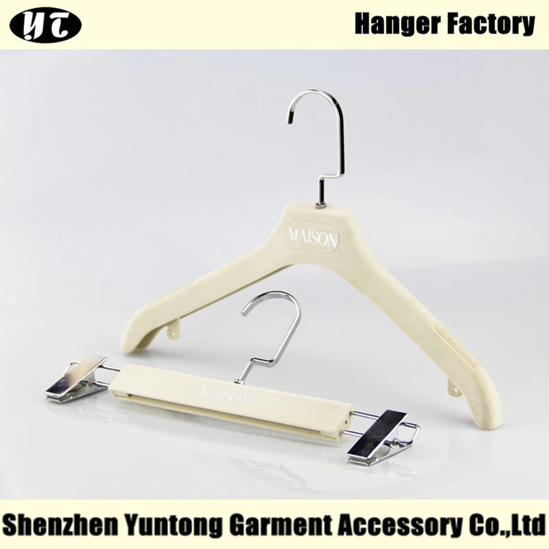 China WSV-003 creamy white women clothes hanger for dress manufacturer