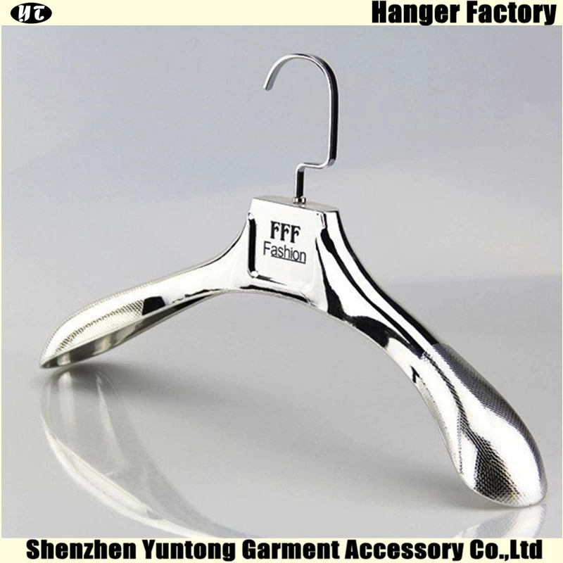 China WTE-006 zilver galvaniseren kunststof kleerhanger jas hanger fabrikant