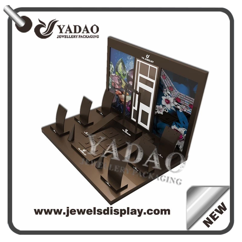 Beautiful OEM acrylic jewelry display stand for jewelry store made in China