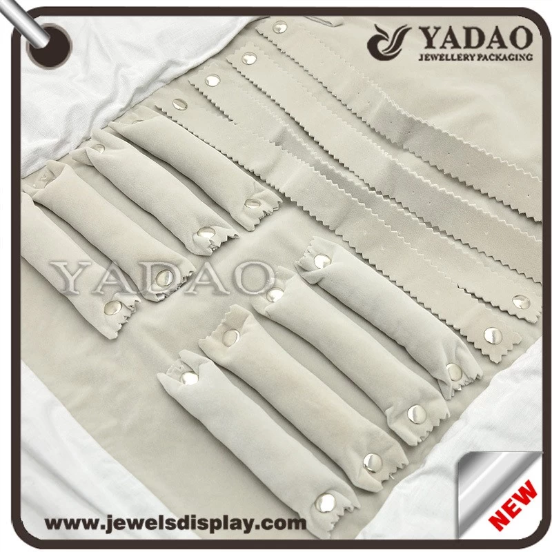 Cheap China manufacture jewelry packaging roll for journey or jewelry shop