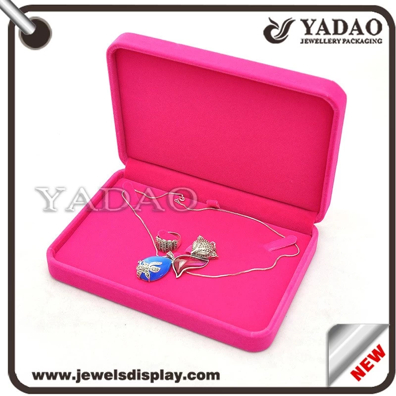 China wholesale MOQ 500 one set of pink color flocking jewelry and gift boxes for rings necklaces earring bracelets packing velvet box