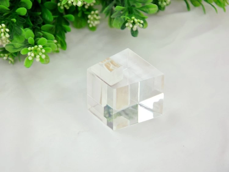 Clear Acrylic ring display stand for Gemstone jewelry