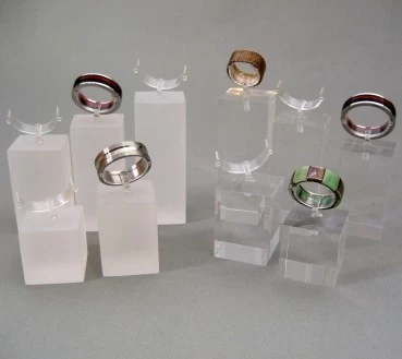 Clear acrylic jewelry display stand for ring custom design jewelry ring holder