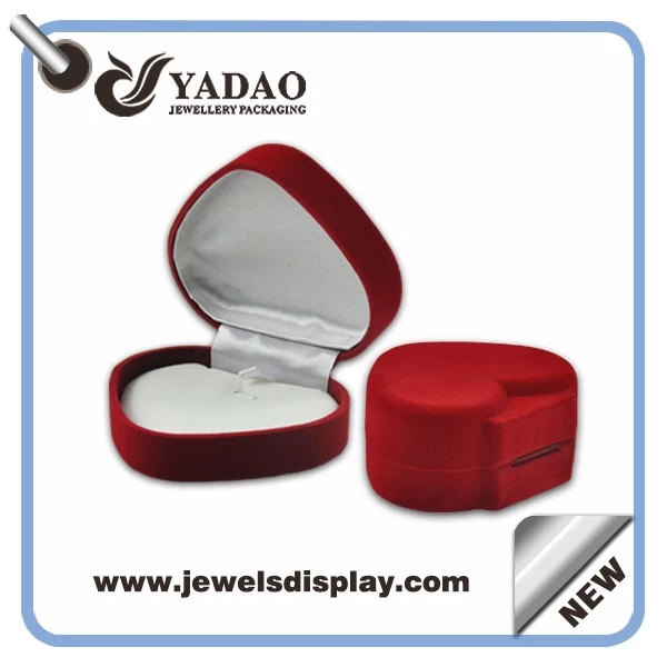 Custom high end Red Wedding Ring jewelry velvet box velvet jewelry boxes flocking jewelry packaging boxes