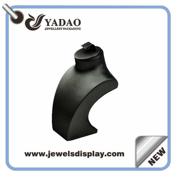 Custom printing logo Luxury metalic black leather necklace busts ,necklace display stand ,necklace display figure ,leather neck form with earring slot on the top