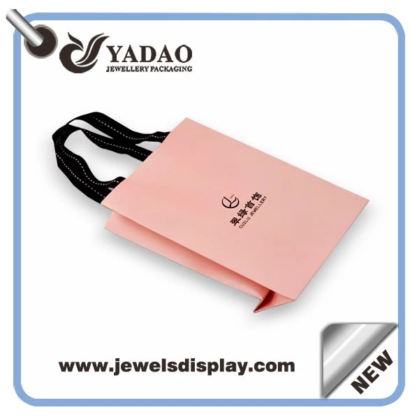 Custom printing pink packaging jewelry bags jewelry shopping bags jewelry hand bags for jewelry shop counter party favors