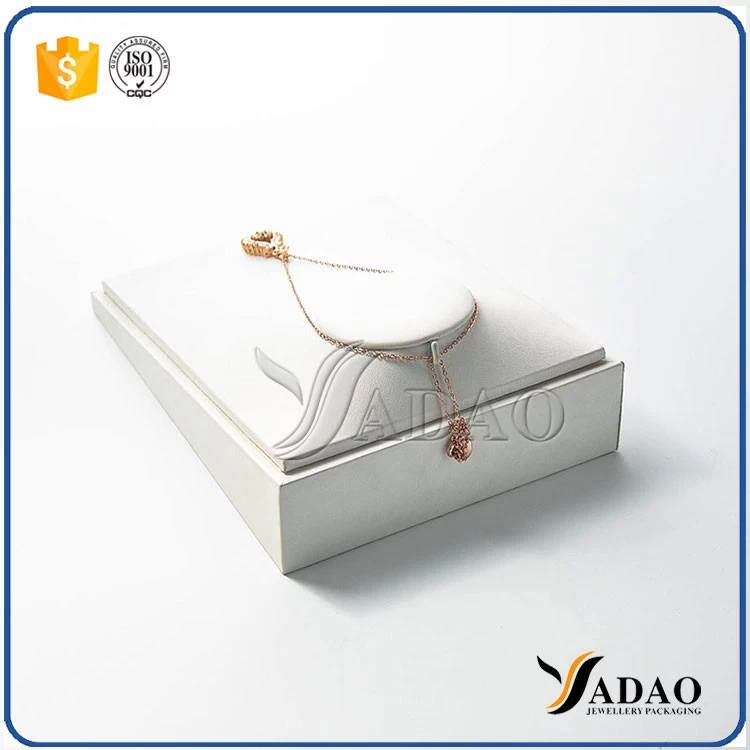 Customize OEM ODM cute nice jewelry display bust necklace display bust neck forms with free logo printing