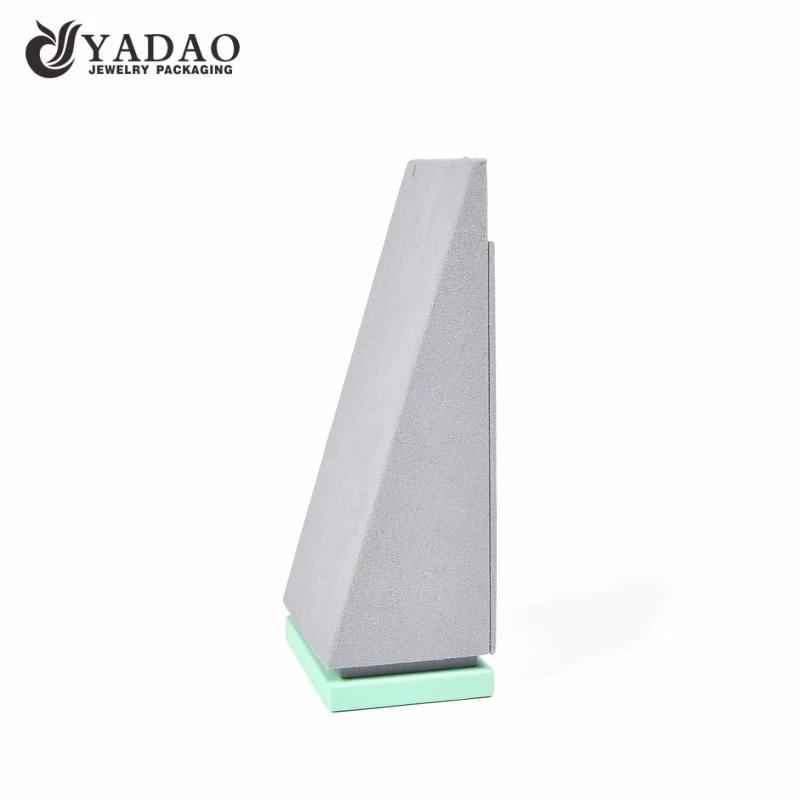 Customize wooden standing jewelry display stand necklace display holder slant hollow design to hide chains