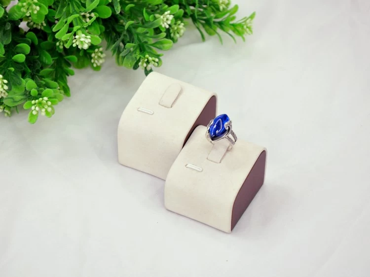 Cute luxury wedding ring holder,finger ring holder, ring holder