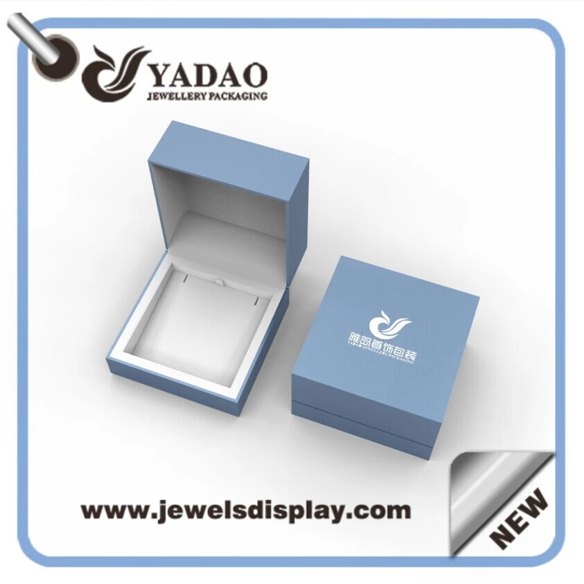 Elegant colored logo printed on top packaging jewerly pendant box