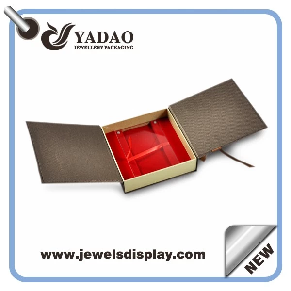 Elegant custom jewelry packing paper box with screen logo and gold color ribbon
