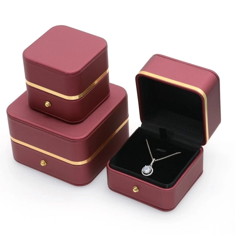 Factory direct supply custom jewelry boxes with logo jewelry packaging box