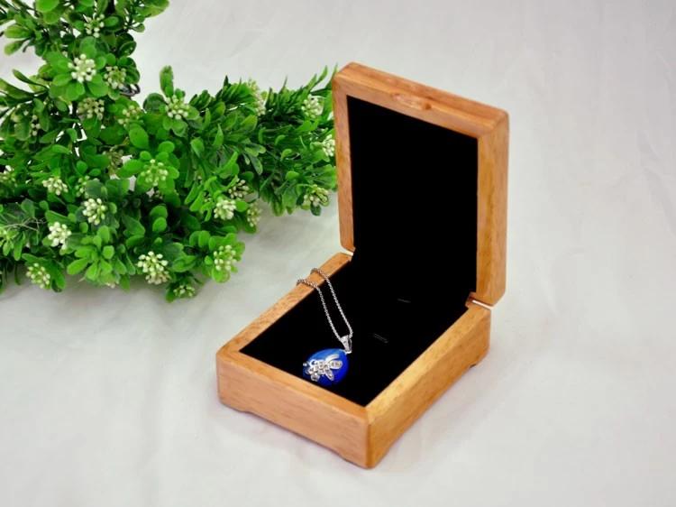 Fashion & beautiful wooden jewelry boxes for ring/pendant etc. from China supplier
