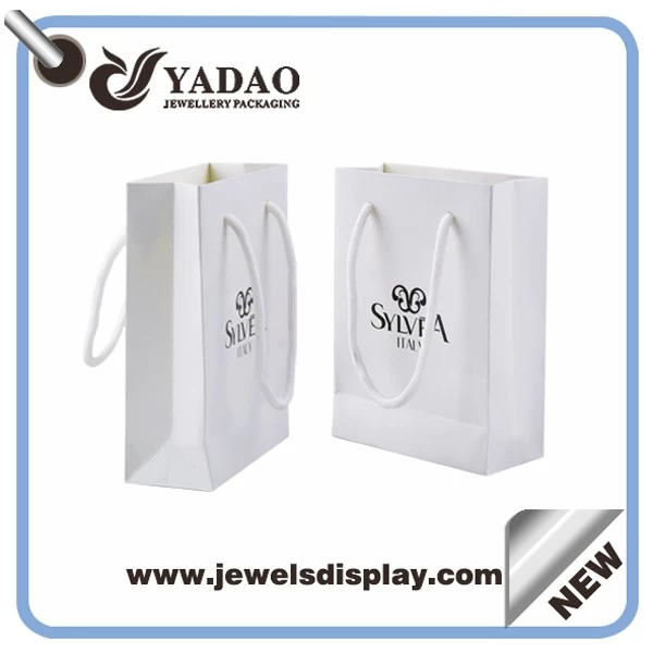 Fashion white paper jewelry shopping bag with your logo