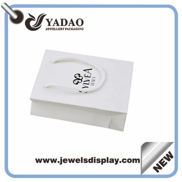 Fashion white paper jewelry shopping bag with your logo