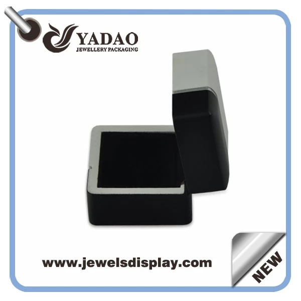 Good quality lacquered small wooden jewelry box for ring package from China
