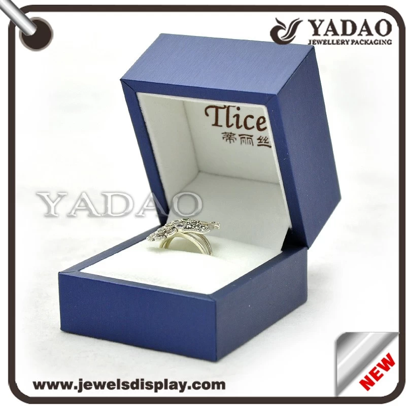 Gorgeous customizable jewelry plastic box leather jewelry gift box plastic packaging box jewelry