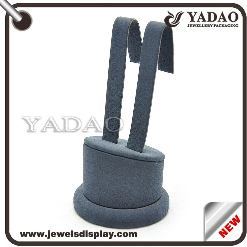 Gray Rabbit velvet earring holder