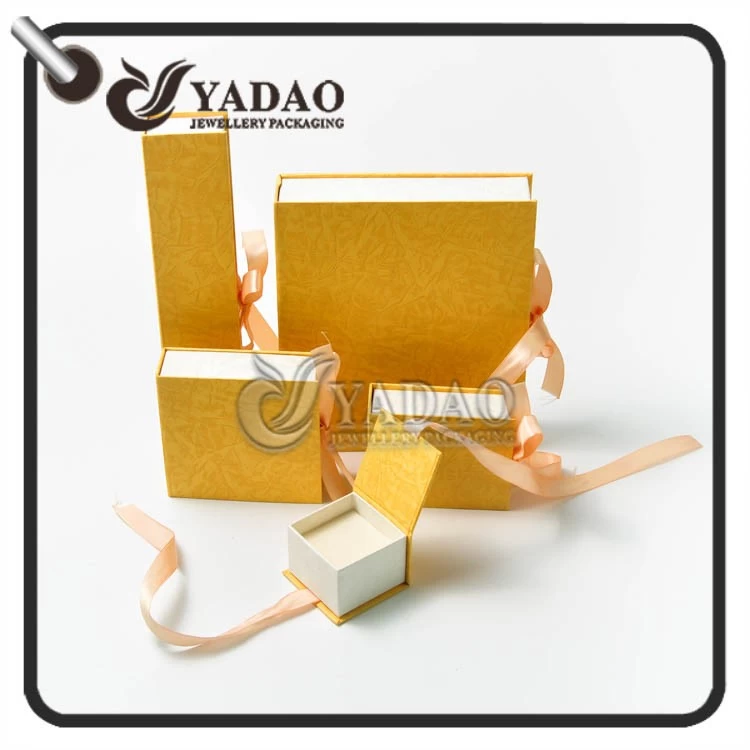 Handmade paper jewelry box set suitable for ring earing necklace bangle and bracelet package printed with your logo.