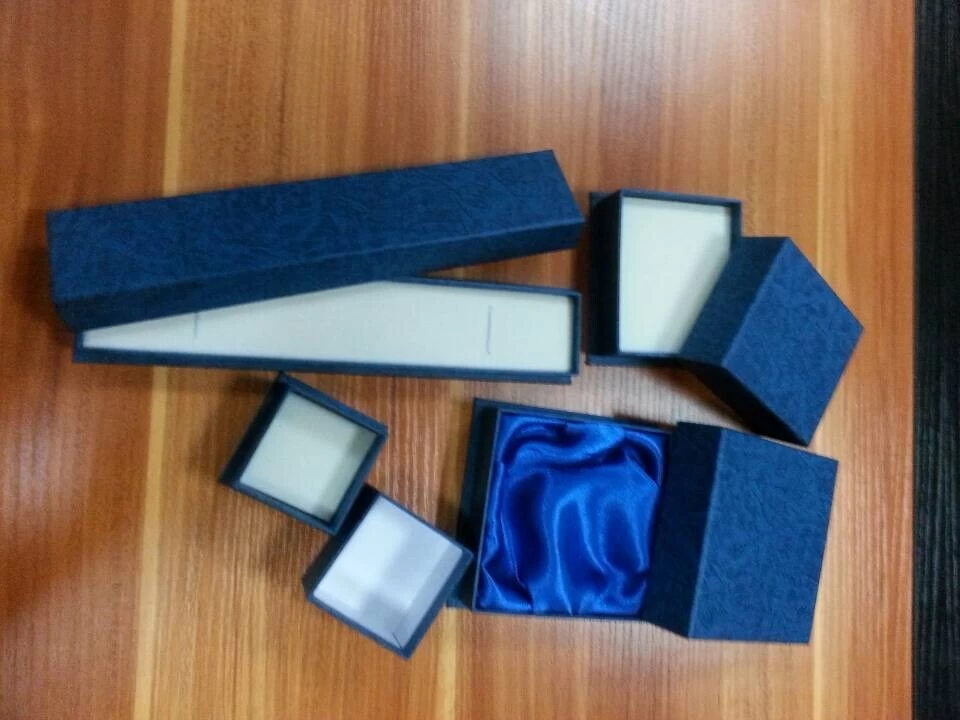 High Quality Customized Made-In-China Paper Box & Paper Box Factory & Promotional Paper Box Gift Bpx Supplier
