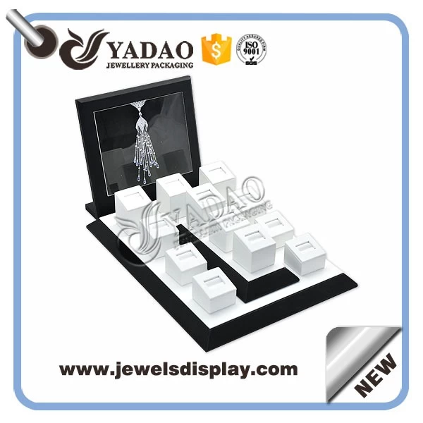 High quality black & white leather covered wooden ring display stand set make the China