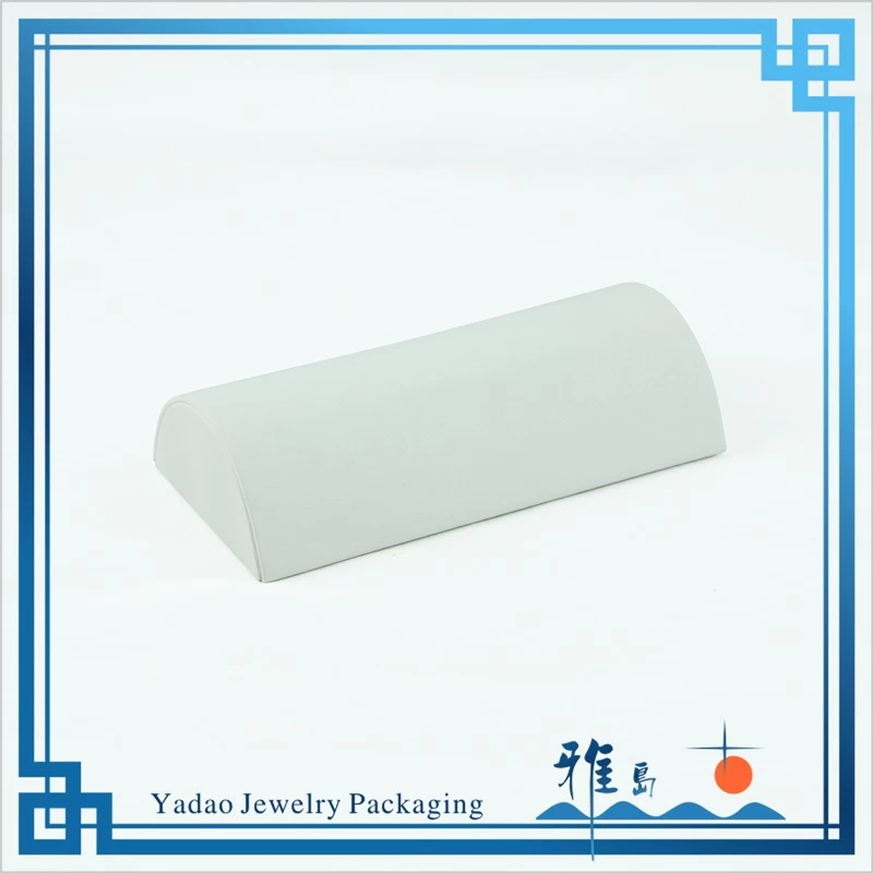 Hot sale white PU leather bracelet display ramp for bracelet display with high quality