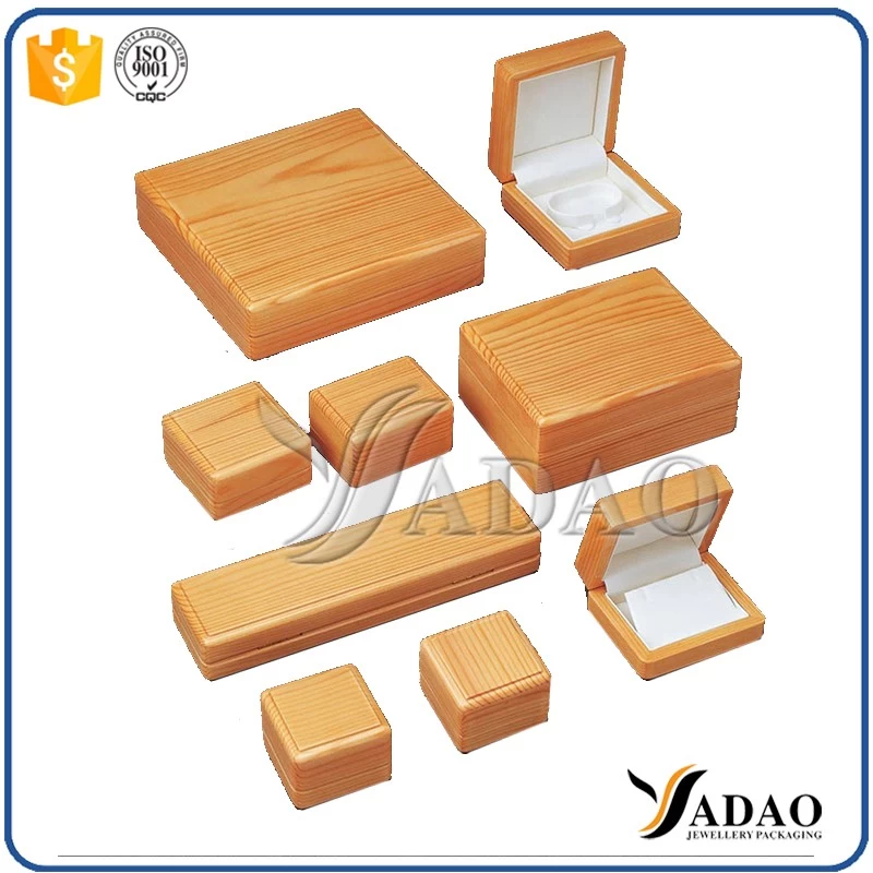 New design custom wooden wedding jewelry gift packaging box elegant wooden jewelry box a gift box wholesale