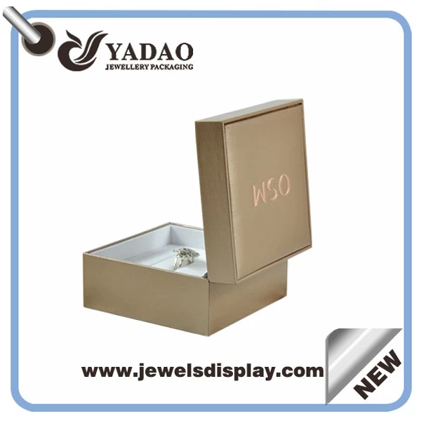 Newest design for Christmas custom  leather ring jewelry boxes ,ring jewelry cheats , plastic ring jewelry cases with slot with your own logo  wholesale made in China