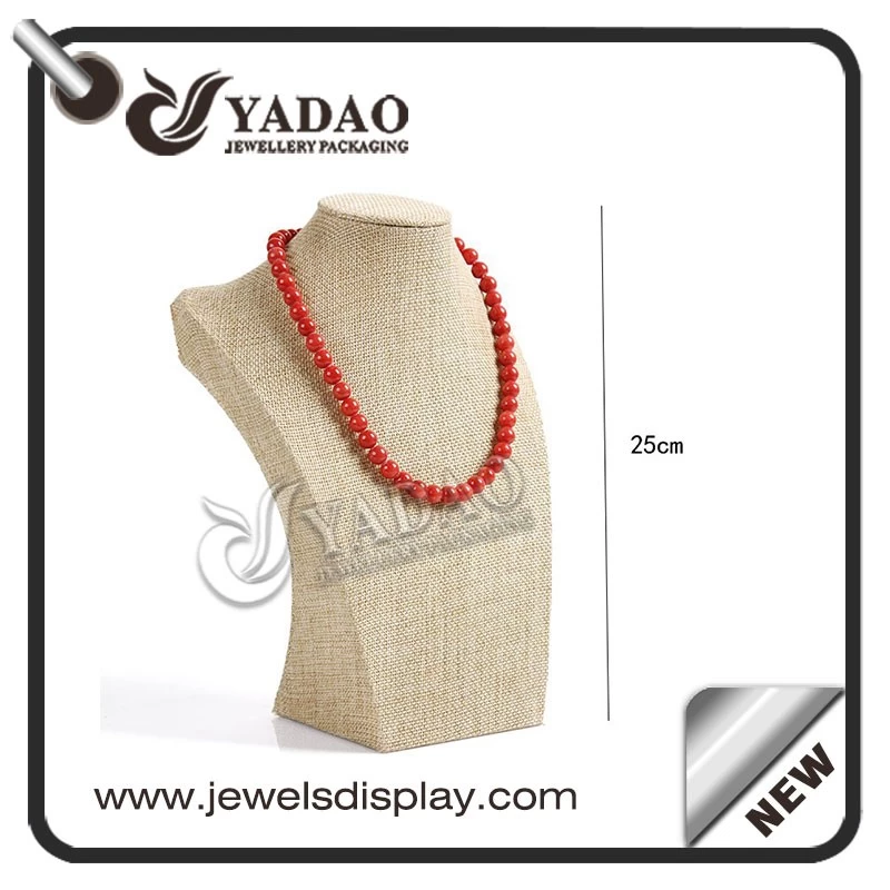 OEM,ODM available  custom small to large size creamy fabric resin necklace bust made in Yadao
