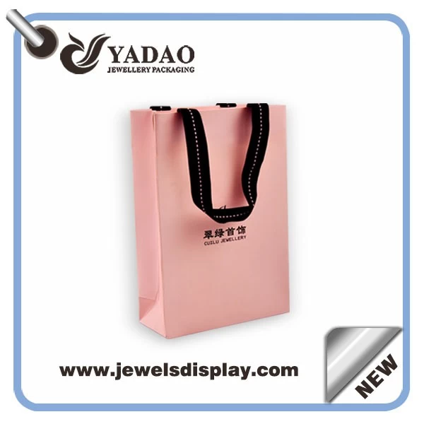Pink shopping jewelry paper bag for jewelry store