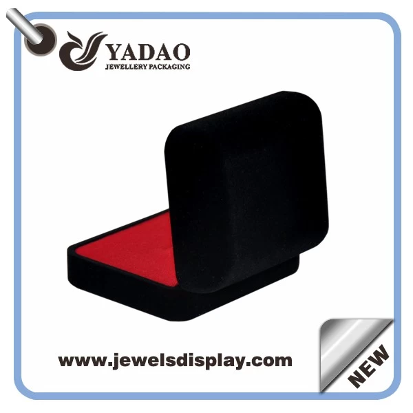 Professional  custom jewelry gift boxes  black color hot stamping logo with velvet red insert package case