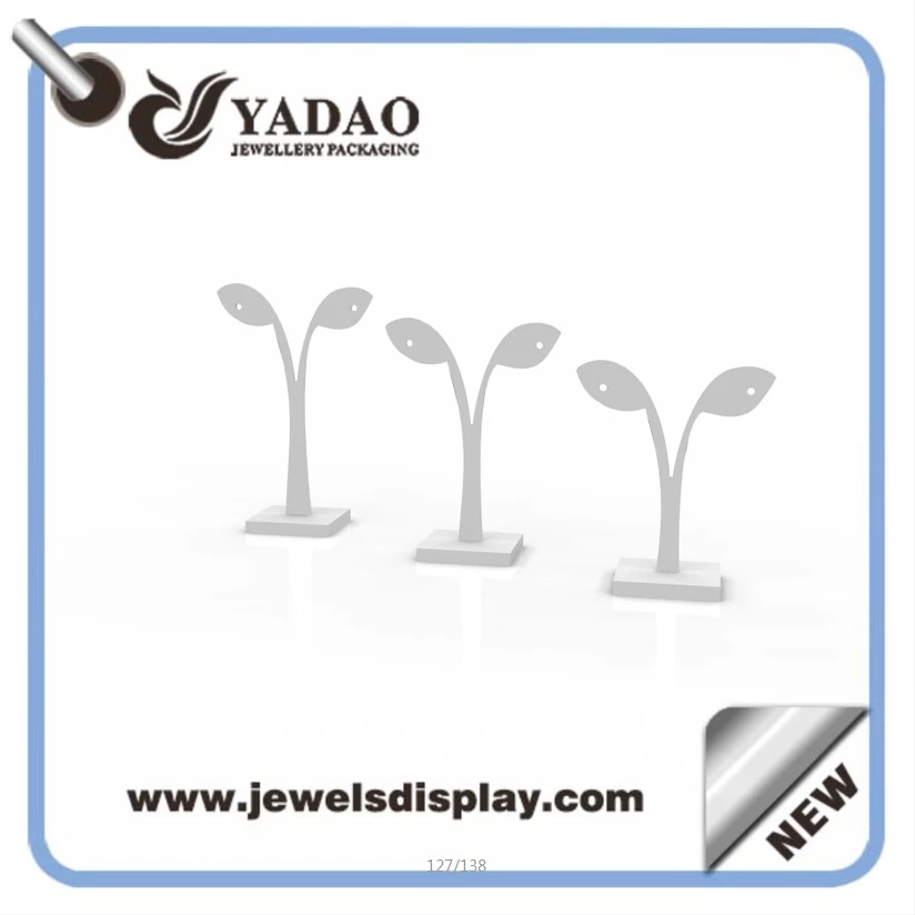 Promotional acrylic earring holder jewelry display stand with logo jewelery display products manufacture from Shen Zhen China