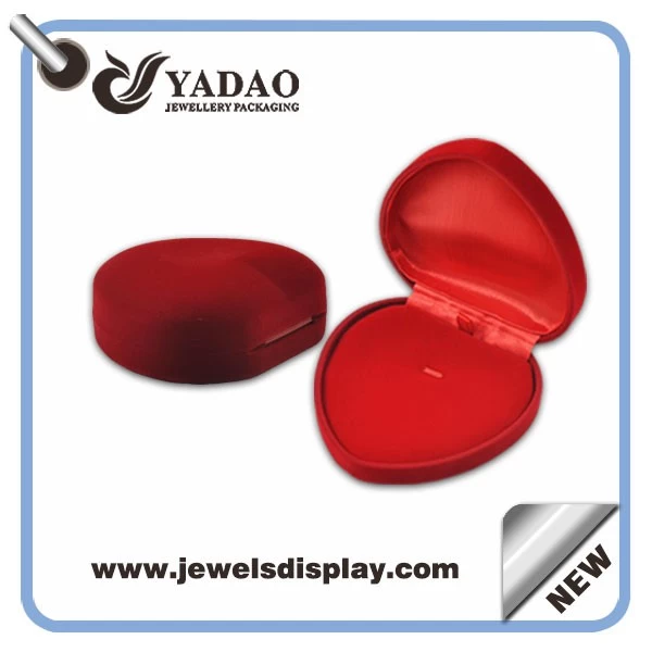 Red velvet jewelry ring box plastic jewelry box made in China