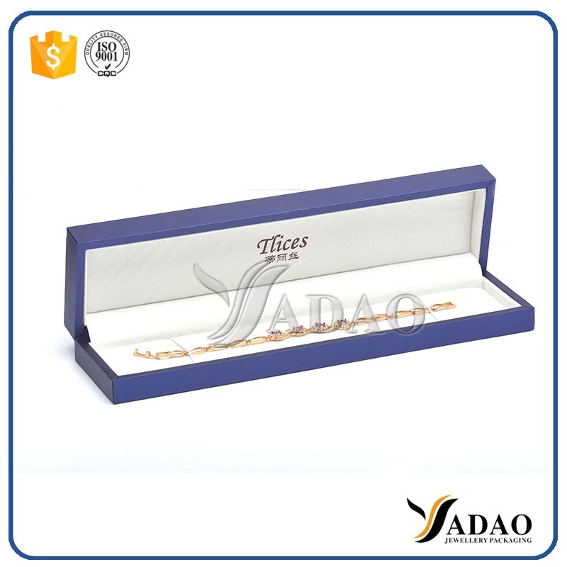 Sample free custom logo printed cardboard jewelry boxes, gift packaging, wholesale jewelry display quality.