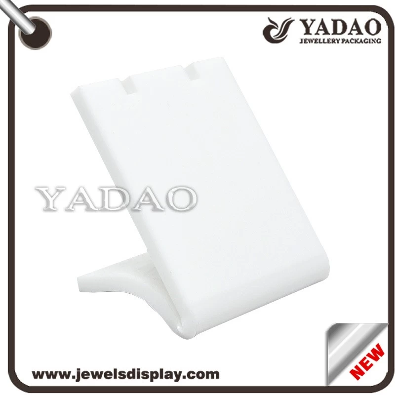Special shaped beautiful white high quality earring display stand supplier