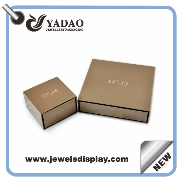 Wholesale China factory gold color leatherette paper plastic jewellery boxes with custom rose gold hot stamping logo ring packing  boxes