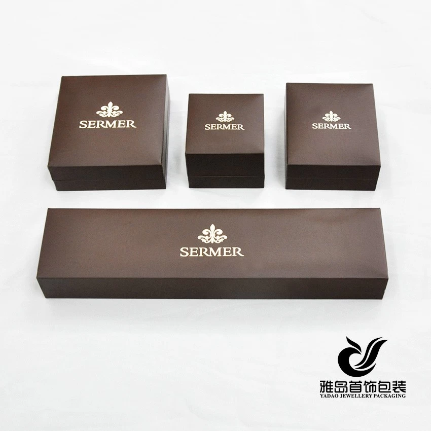Wholesale Custom brown jewellery gift boxes with gold hot stamping logo and velvet insert custom leatherette paper jewelry box