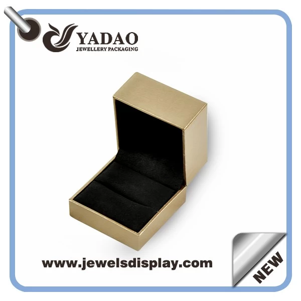 Wholesale custom plastic wrapped with leather with gold hot stamping logo and black velvet insert rose gold leatherette paper ring box