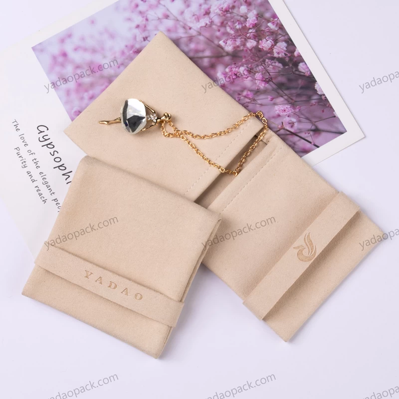 China YADAO Gold Foil Custom Logo Jewelry Packaging Microfiber  Flap Pouch Jewelry Pouch Bag manufacturer