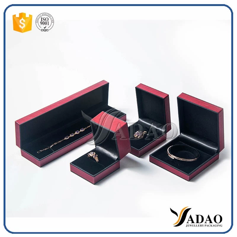 adorable double color decorated leatherette paper velvet palstic box set for rings/earrings/pendant,etc.