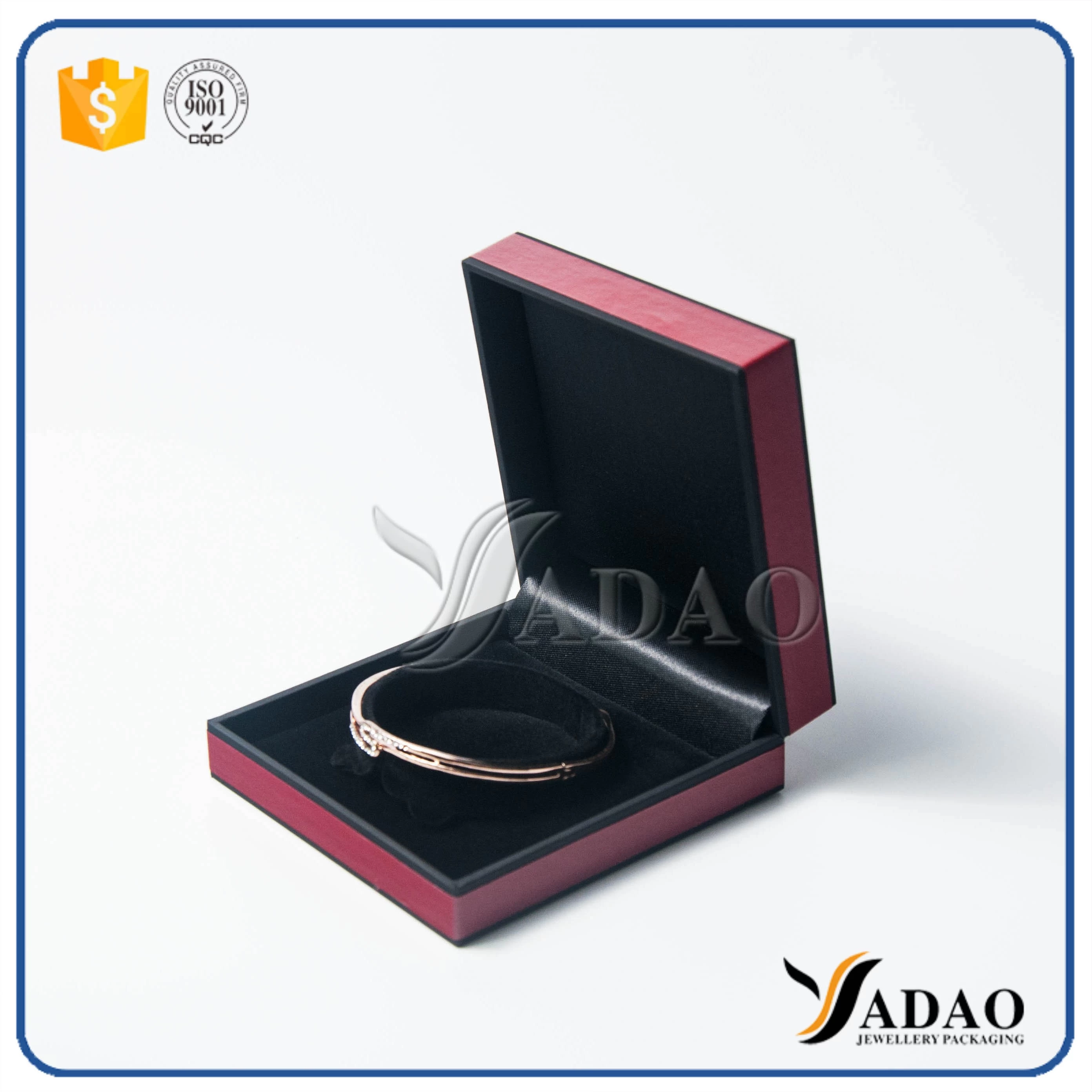 adorable double color decorated leatherette paper velvet palstic box set for rings/earrings/pendant,etc.
