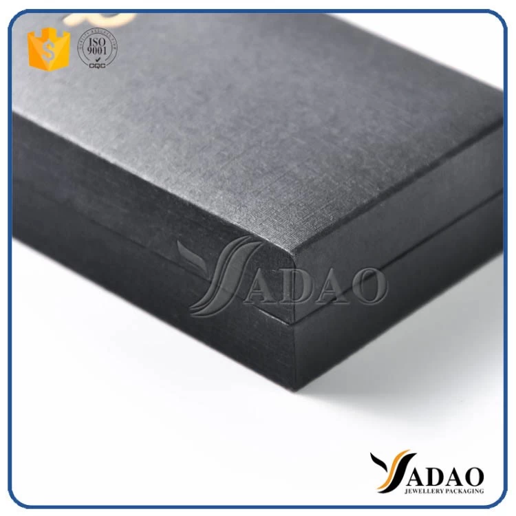 adurable hard stronger quality moq wholesale plastic box pen box bracelet box customize by Yadao.